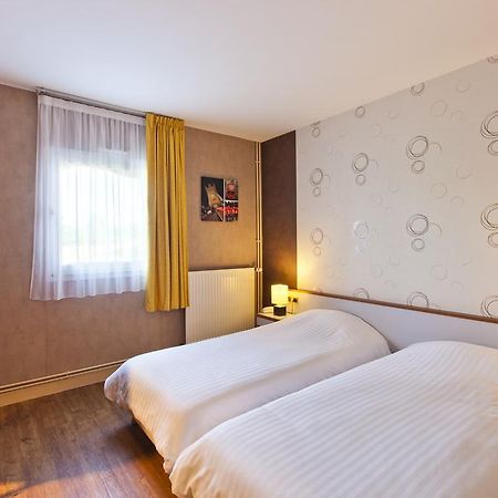 Cit'Hotel Du Circuit Magny-Cours Exterior foto